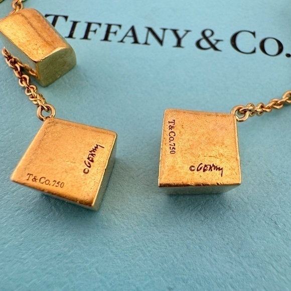 Tiffany & Co. Frank Gehry Torque Drop Earrings 18k Yellow Gold RARE - Picture 9 of 10